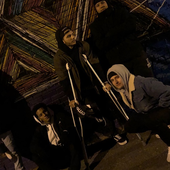 Meet your Posher, Alex - Picture 1 of 1